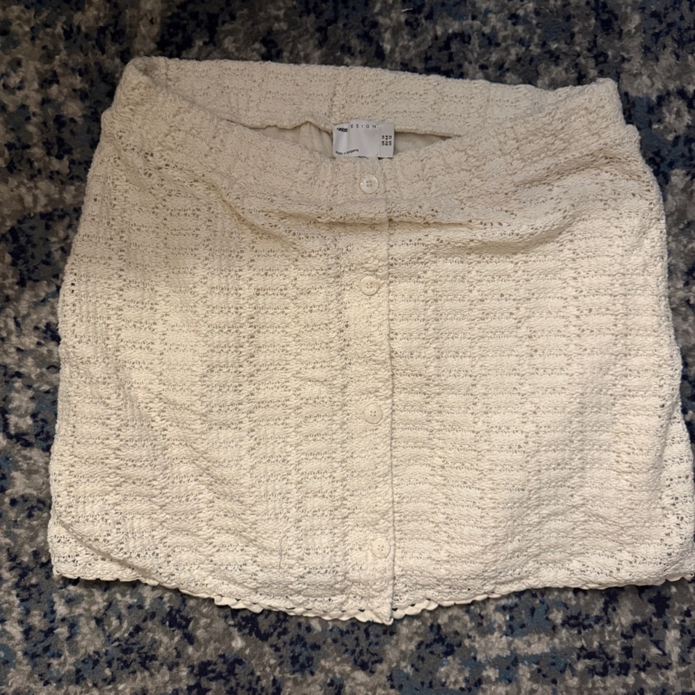 Cream crochet button knit skirt
